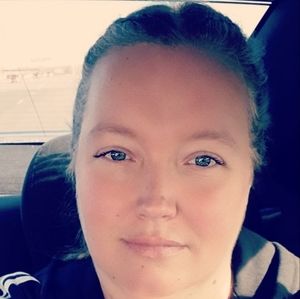 Meet your Posher, Laurie